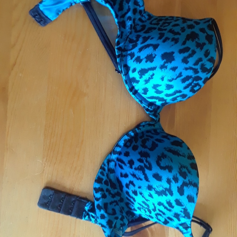 Victoria's secret bra